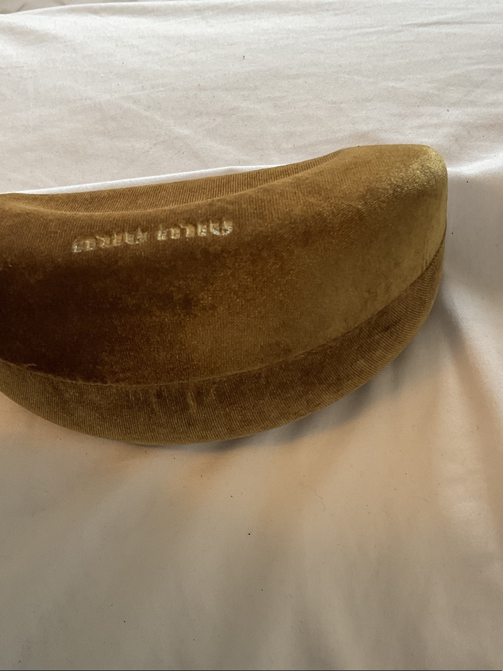 Miu Miu Olive Velvet Sunglasses Case - Picture 3 of 4